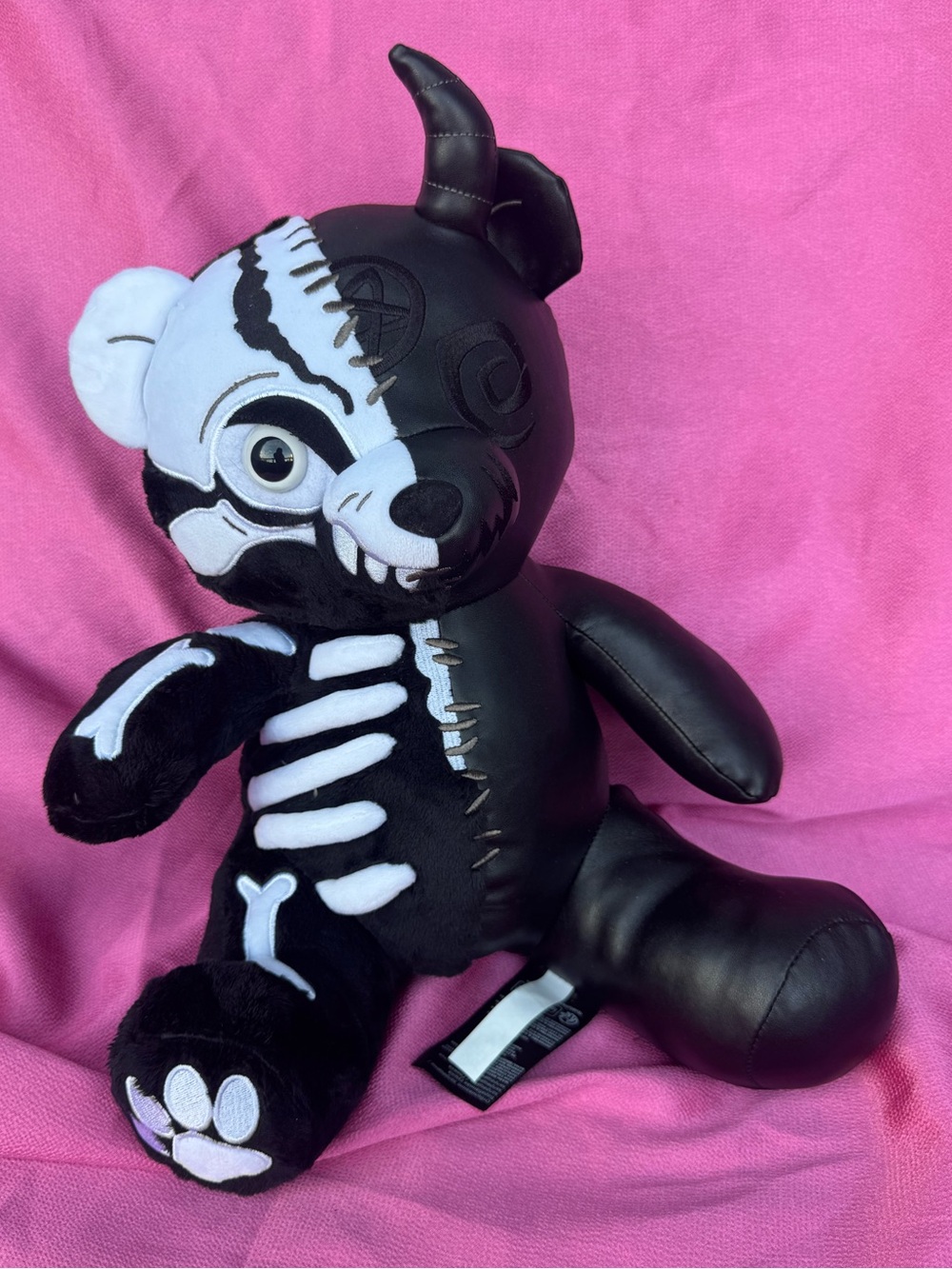 🖤Killstar Kreepture Skeleton Bear🖤
